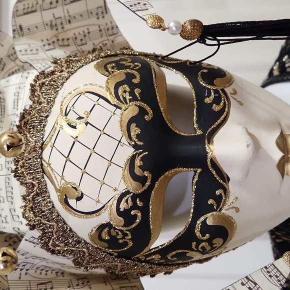 Venetian Hand painted  Mask,  Musical notes - Picture 3 of 9